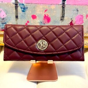 Badgley Mischka Quilted Vegan Leather Card Wallet NWT Burgundy